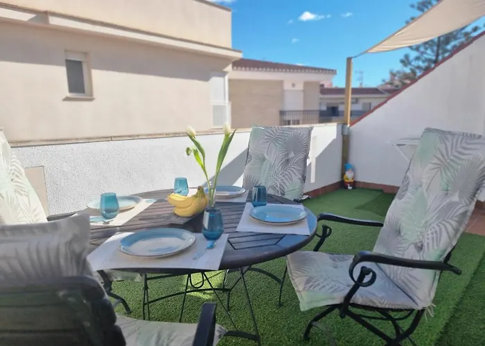 600M De La Playa, Terraza Soleada